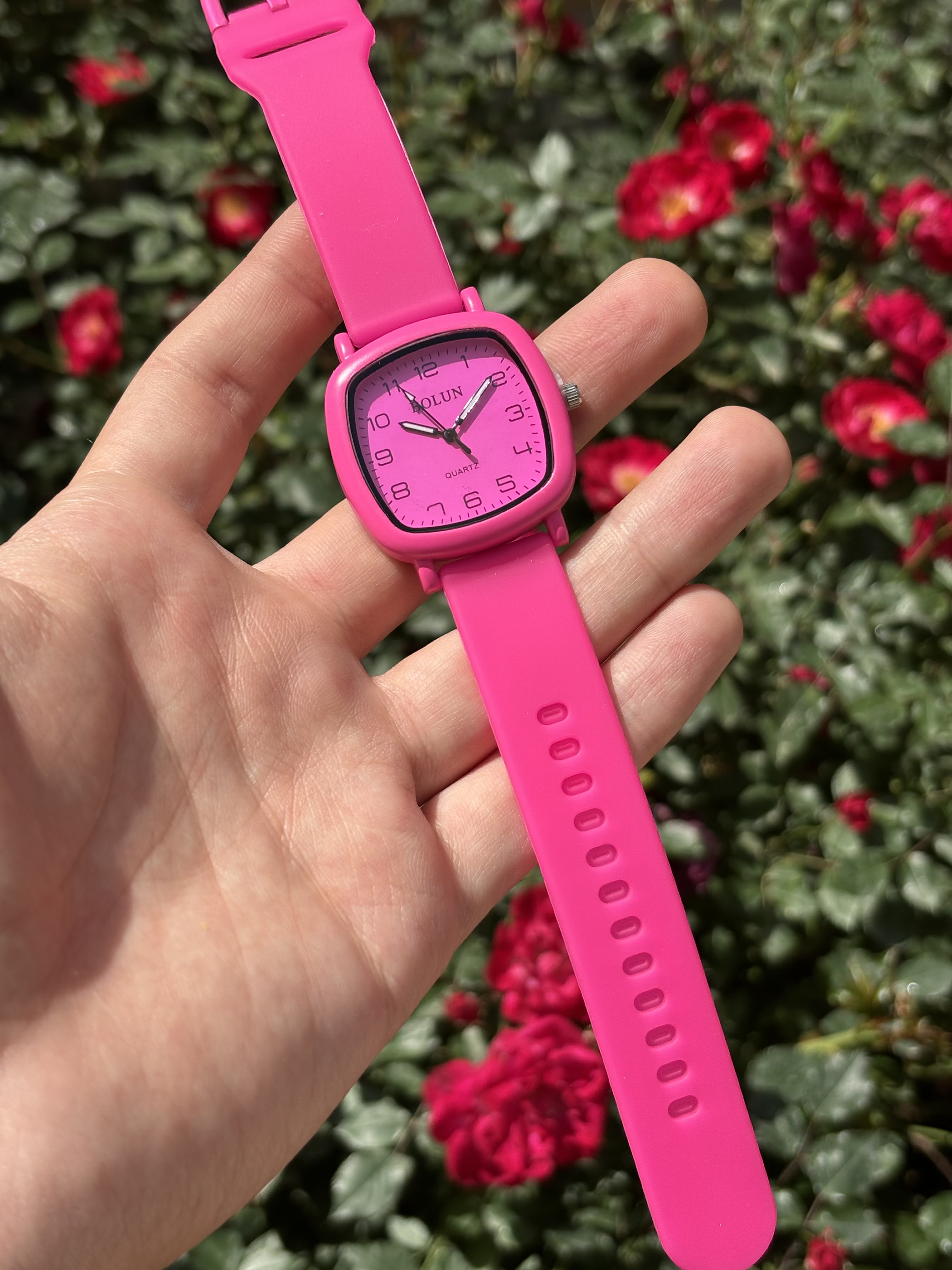 ساعت سیلیکونی مارک بالون صفحه مربع